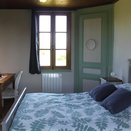 Auberge De La Croix Du Maupas Capelle-les-Grands Luaran gambar